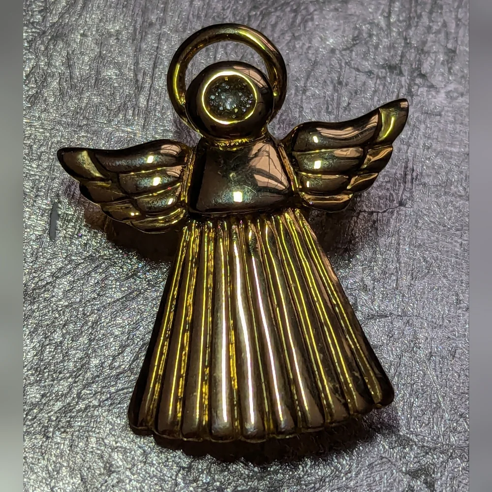 Angel Brooch pin Crystal Accent AAI signed Memory Holiday Christian Vintage